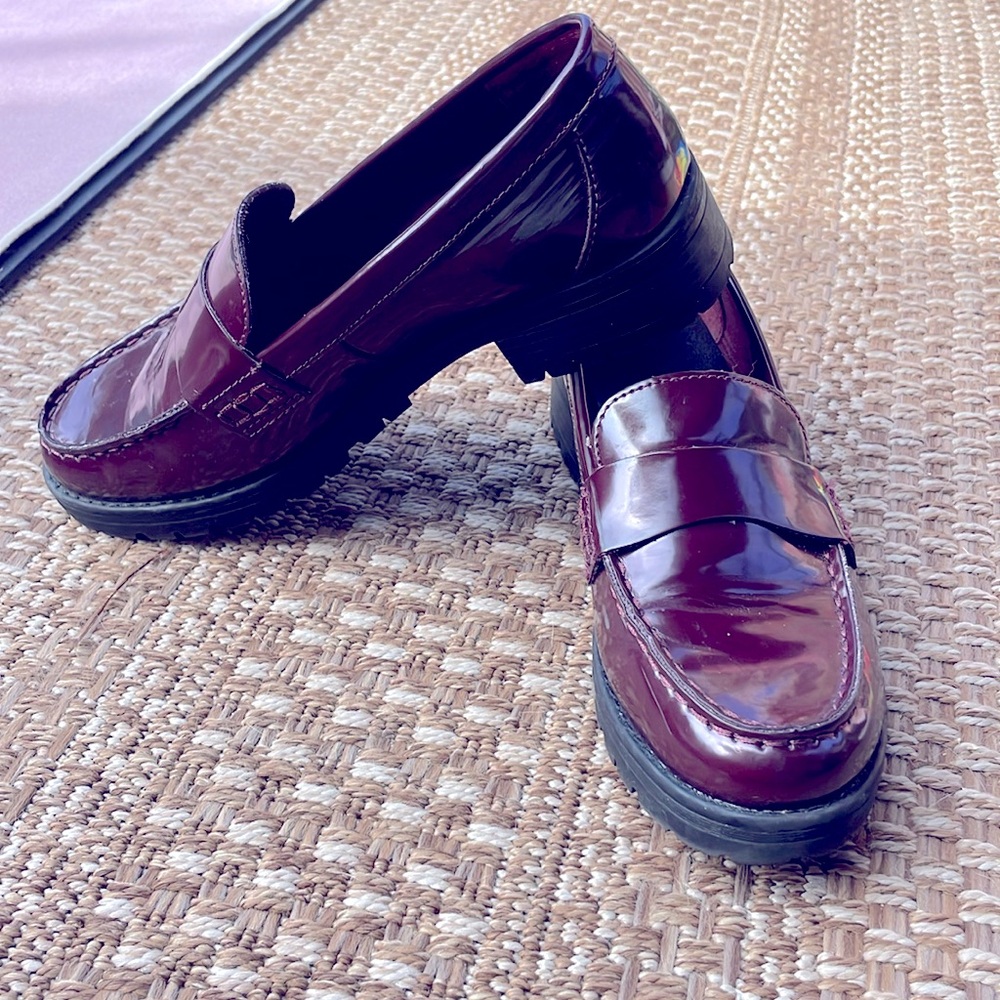 Old navy loafers size 8